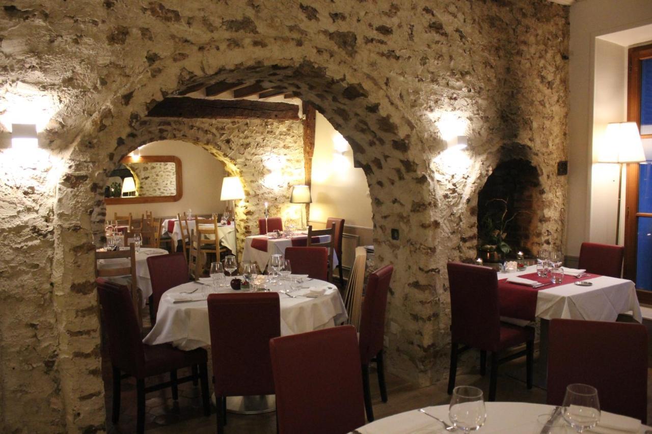 Logis Hotel & Restaurant - Le Manoir De Sauvegrain Saint-Lambert  Εξωτερικό φωτογραφία
