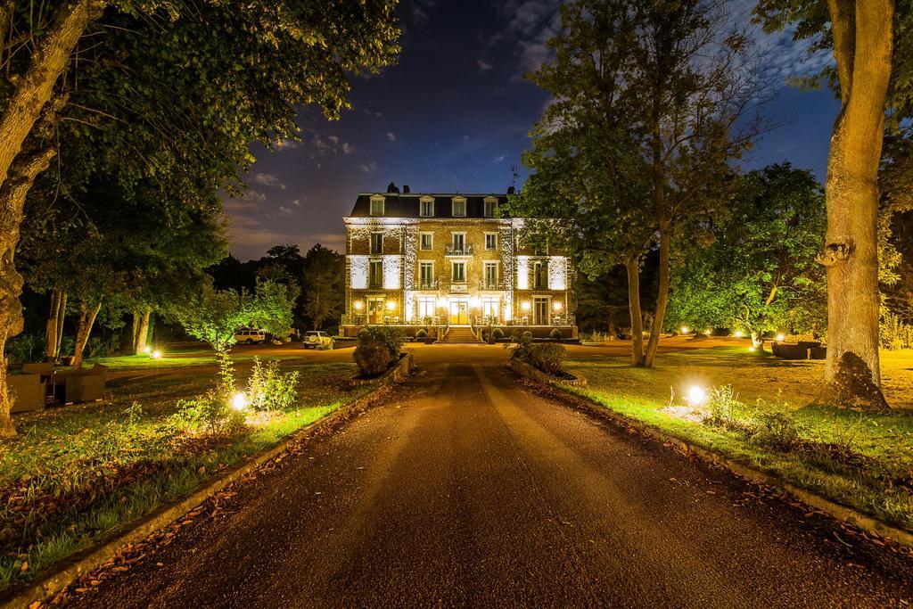 Logis Hotel & Restaurant - Le Manoir De Sauvegrain Saint-Lambert  Εξωτερικό φωτογραφία