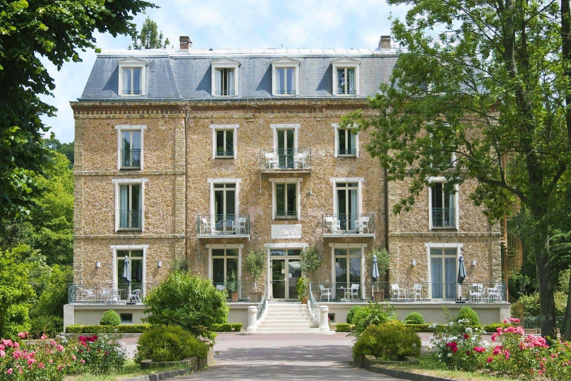 Logis Hotel & Restaurant - Le Manoir De Sauvegrain Saint-Lambert  Εξωτερικό φωτογραφία